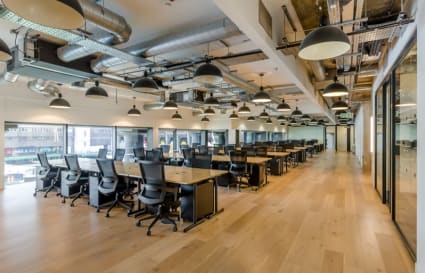 200 Person Managed Office with 5 Meeting Rooms | 9,799 sq ft