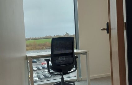 Private Office for up to 25 People | 1,067 Sq. Ft. - Office 304
