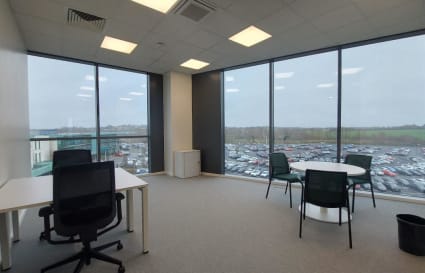 Private Office for up to 6 People | 260 Sq. Ft. - Office 306