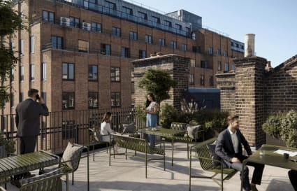 10 Person Managed Office in London | 759 Sq. Ft.