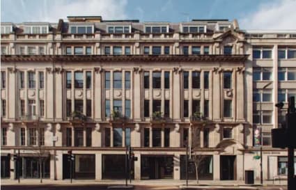 19 Person Private Office in London | 871 Sq. Ft.