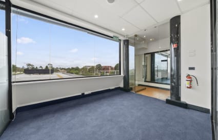 Private offices for up to 3 people in Kew, Vic for $1,500/ month +gst
