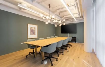 Private Office for up to 24 People
