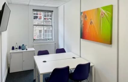 Private Window Office in Edinburgh for up to 5 Desks
