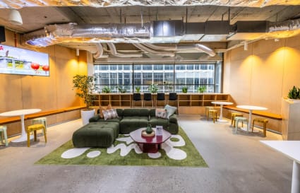 7 Person Serviced Office in Rhodes 