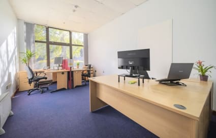 Private Office for up to 2 People