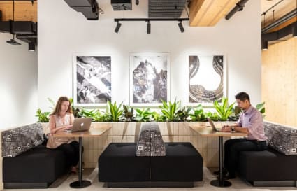 14 Person Private Office with 2 Internal Rooms