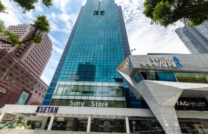 Modern coworking space in the heart of Orchard Road, offering convenience and prime location.
