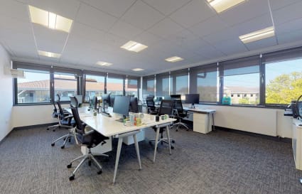 Private Office for up to 5 People | 177 Sq. Ft.