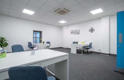 Private Office for up to 3 People | 130 Sq. Ft.