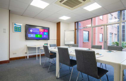 Private Office for up to 4 People | 152 Sq. Ft.