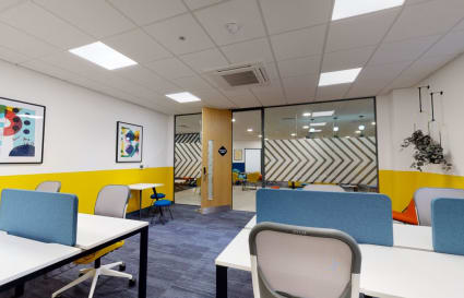 6 Person Private Office | 230 Sq. Ft.