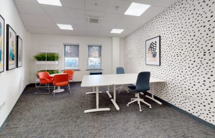 10 Person Private Office | 366 Sq. Ft.