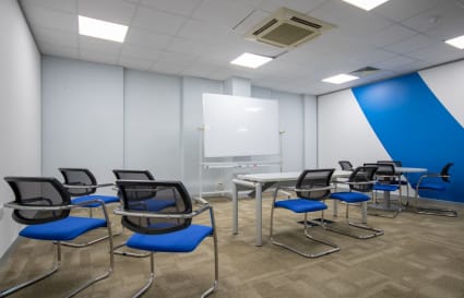 7 Person Private Office | 260 Sq. Ft.
