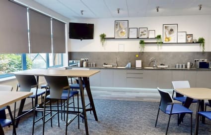 8 Person External Private Office in Caerphilly | 370 sqft