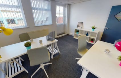 6 Person Private Office | 224 Sq. Ft.
