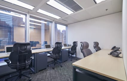 136 Des Voeux Road Central, Des Voeux Road Central