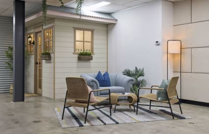 5 Person Serviced Office