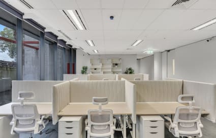15-Person Office in Macquarie Park