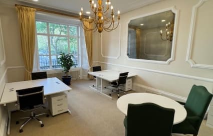 Private Office for up to 8 People | 387 Sq. Ft. - Suite 1F