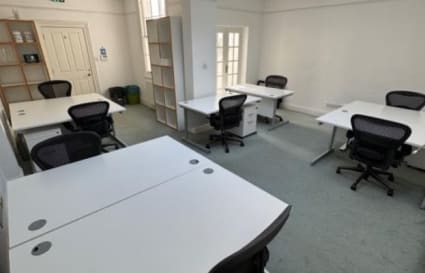 Private Office for up to 8 People | 369 Sq. Ft. - Suite 1R