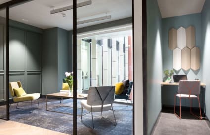 11 Person Private Office in London | 381 Sq. Ft.