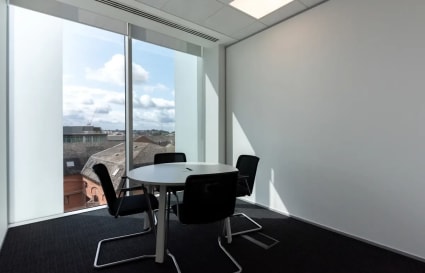 Private Office in Reading for up to 48 Desks