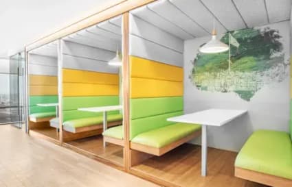 Bright, cozy booths perfect for collaboration in this Rajiv Gandhi Salai coworking space.