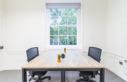 Managed Office for up to 10 Desk | 400 Sq. Ft.