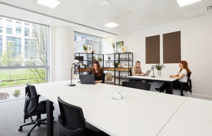 18 Person External Private Office in Leeds | 614 sq ft