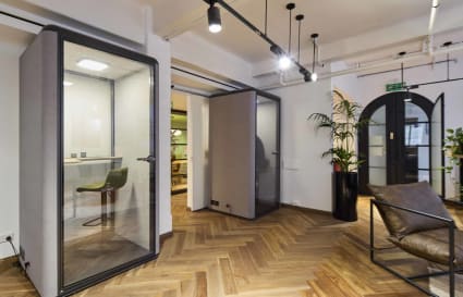 7 Person Serviced Office in Dandenong