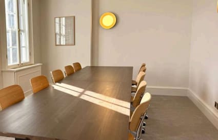 18 Person Managed Office | 1,010 Sq. Ft.