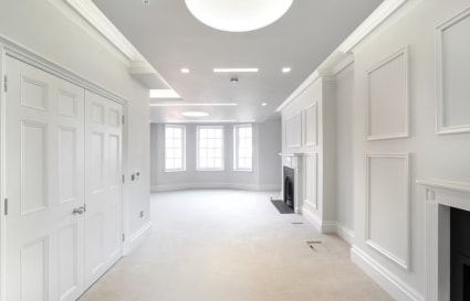 12 Person Managed Office | 587 Sq. Ft.