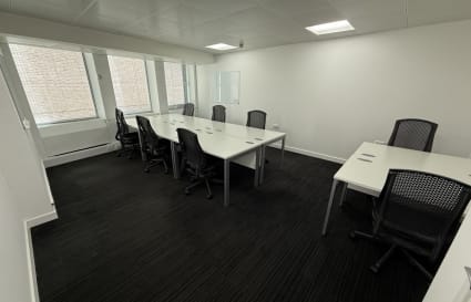 8 Person External Private Office | 254 Sq. Ft.