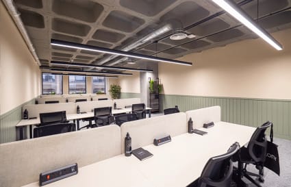 24 Person Private Office in Manchester | 570 Sq. Ft.