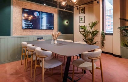 32 Person Private Office in Manchester | 770 Sq. Ft.