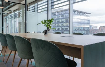 34 Person Private Office | 1,090 Sq. Ft.