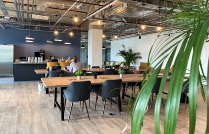 Coworking Desks Available