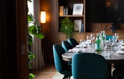 Private Office for up to 6 People