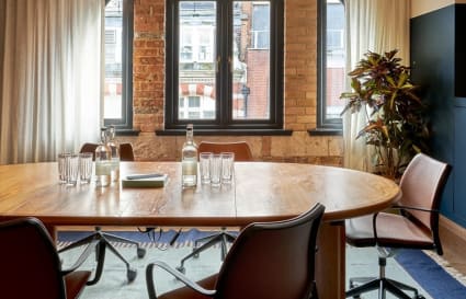 Private Office for up to 9 People
