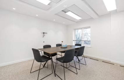 14 Person Private Office with Meeting Rooms & Kitchen | 1,749 Sq. Ft.
