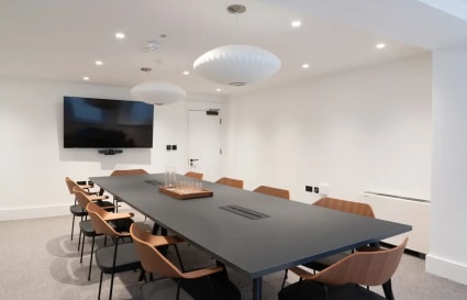 Private Office for up to 12 People | 377 Sq. Ft.