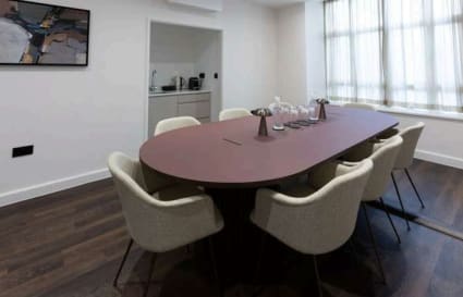 Managed Office for up to 10 People | 642 Sq. Ft.