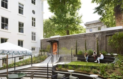 26 Person External Private Office in London | 861 Sq. Ft.