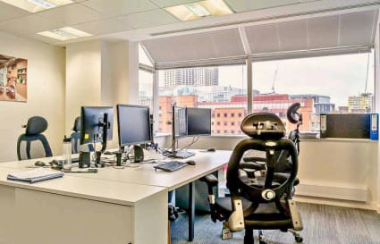 Managed Office for up to 16 People with 2 Executive Rooms | 1,495 Sq. Ft.
