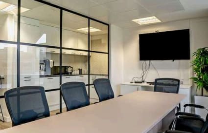 Managed Office for up to 16 People with 2 Executive Rooms | 1,495 Sq. Ft.