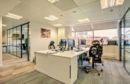 Managed Office for up to 16 People with 2 Executive Rooms | 1,495 Sq. Ft.