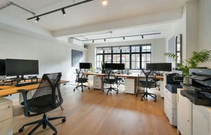 Managed Office for up to 6 People with Meeting Room | 429 Sq. Ft.