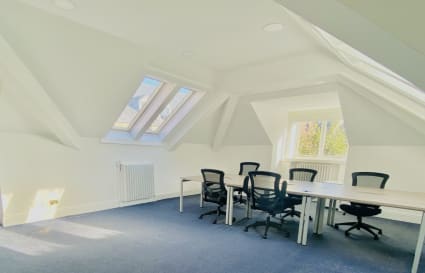 Private Office for up to 10 People | 420 Sq. Ft.