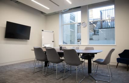6 Person Private Office | 247 Sq. Ft.